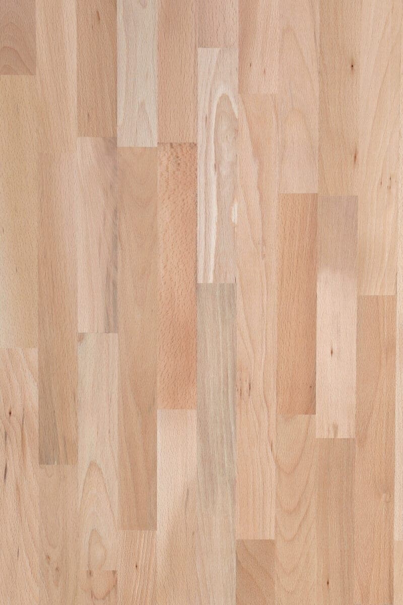 Beech solid wood panel surface, finger-jointed staves, grade B.