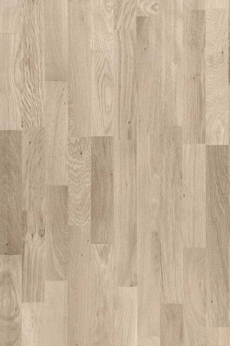 Oak solid wood panel surface, finger-jointed staves, grade B+.
