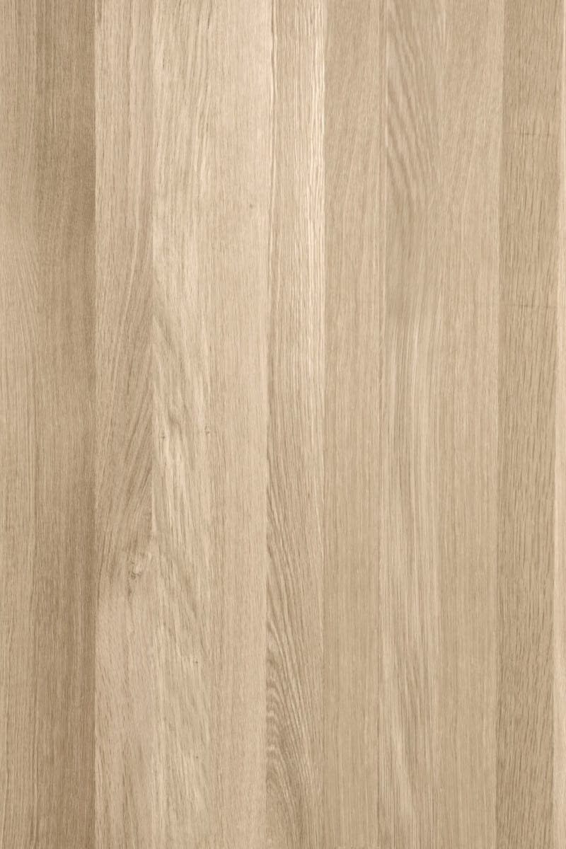 Oak solid wood panel surface, full-length (solid) staves, grade A.